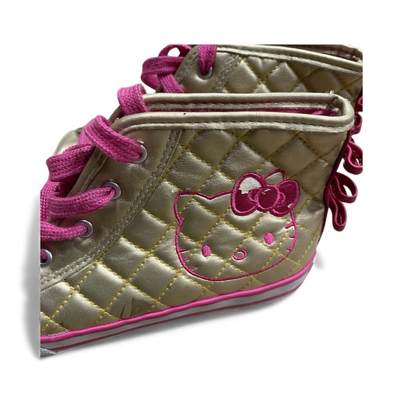 Hello Kitty quilted high-top sneakers in gold with pink laces. Size 3 - Picture 2 of 11